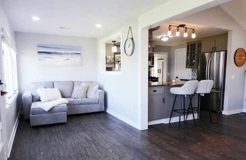Honeoye House | The Garrison on the Lake