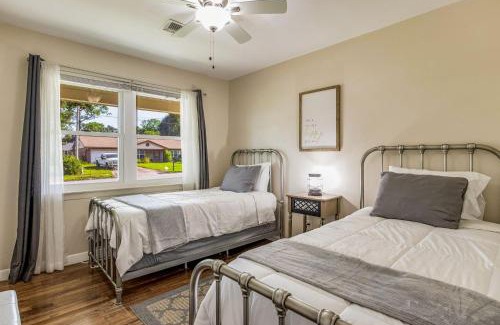 Southeast Pensacola House | The Gathering Place