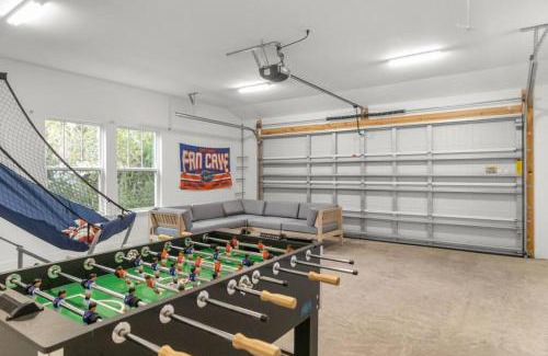 Gainesville House | The Gator Grove Retreat