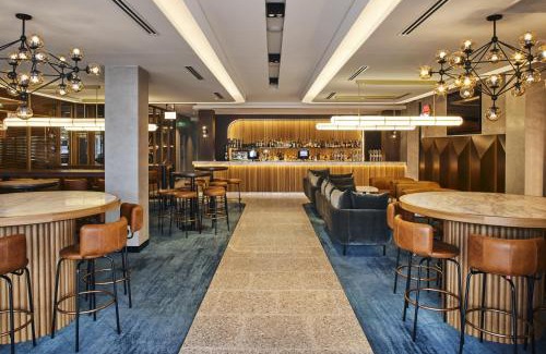 Griffith Hotel | The Gem Hotel