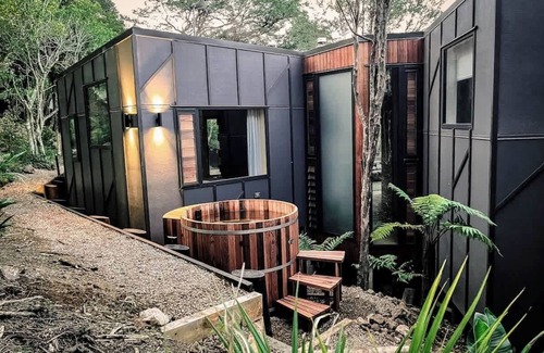 Omiha House | The Geode House | Stay Waiheke