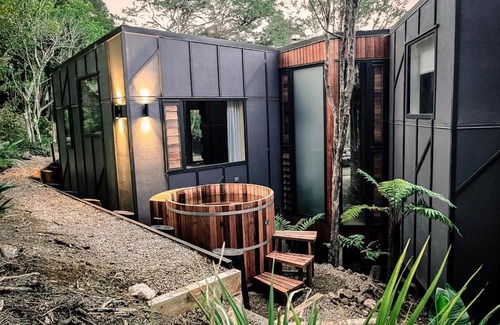Omiha House | The Geode House - Stay Waiheke