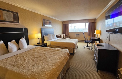 Dawson Creek Hotel | The George Dawson Inn & Conference Centre
