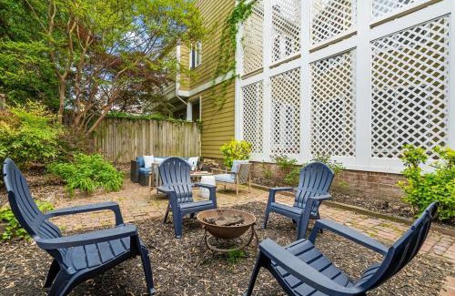 Old Town Alexandria House | The George