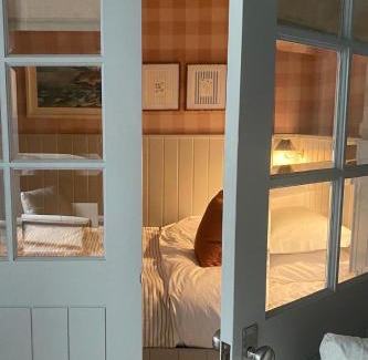 Chysauster Apartment | The Georgian Flat