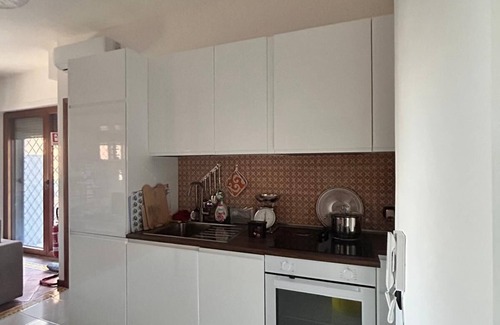 Salerno Apartment | The gerbera apartment 2 km from the center in Salerno