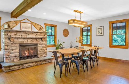 Pittsfield House | The Getaway home
