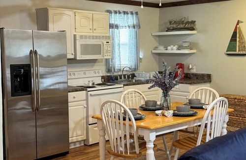 Clarkson House | The Getaway @ Nolin