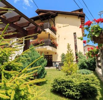 Busteni House | The Ghetto