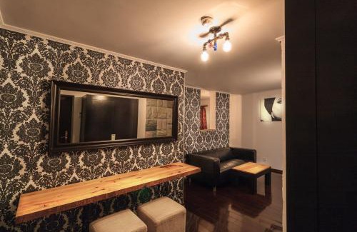 Busteni House | The Ghetto