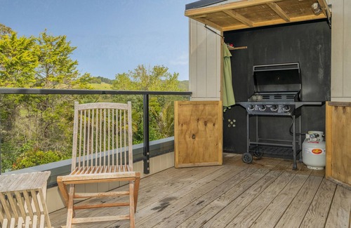 Kuaotunu Cottage | The Glass House - Kuaotunu Holiday Home