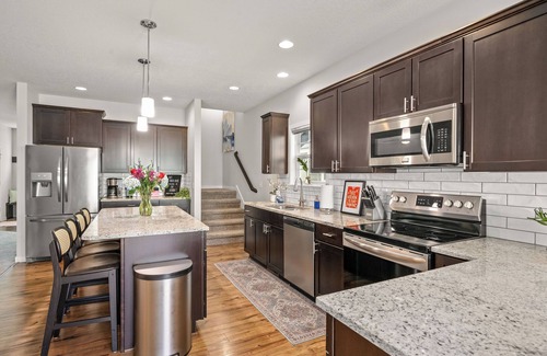 West Des Moines House | The Glenda! Sassy West Glen Home + Garage + TVs + WiFi + Electric Fireplace