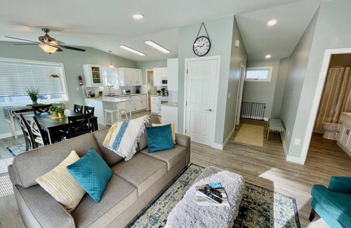 Okanagan-Similkameen Condo | The Godspeed Guesthouse