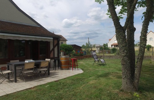 Romorantin-Lanthenay House | The golden sands with billiards:Château & Beauval