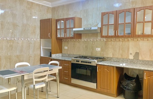 Teshie Apartment | The Golden Suite 15 mins from the airport for family, friends and Office Works