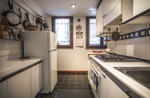 Castello Apartment | The Golden Tree, Apartment in Venice. In the heart of the Biennale