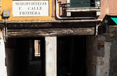 Castello Apartment | The Golden Tree, Apartment in Venice. In the heart of the Biennale