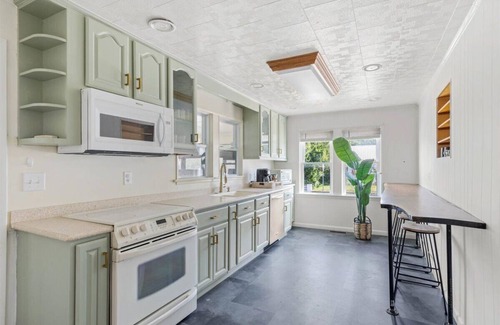 Chincoteague House | The Good Life on Ocean