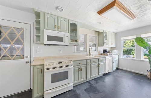 Chincoteague House | The Good Life on Ocean