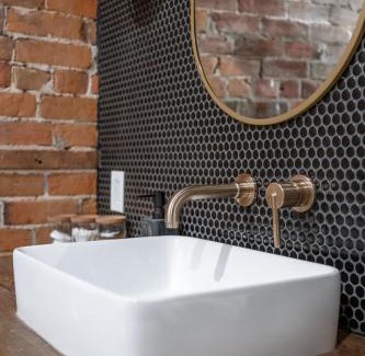 Belleville Apartment | The Goodman: Front Street Flats