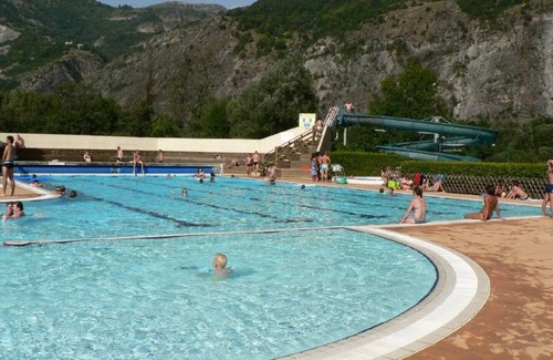 Le Bourg-d'Oisans House | The Granary House Traditional 19th century home in the heart of Bourg d’Oisans