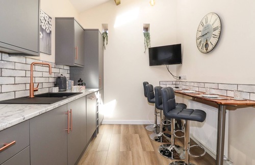 Stainburn Cottage | THE GRANARY, pet friendly, with a garden in Allonby