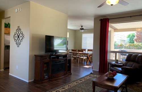 Desert Sage House | The Grand! Furnished, 1435 sf, 2 BEDROOM SPLIT FLOOR-PLAN, Private Patios!