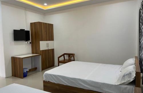 Kanjikode Hotel | The Grand Inn