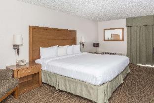 Peoria Hotel | The Grand Inn Peoria