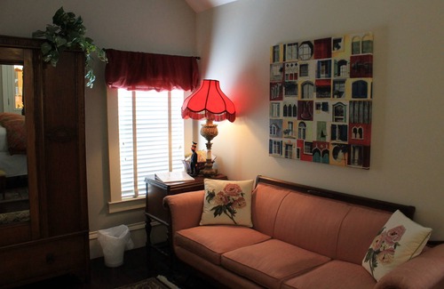 Pascagoula Bed & Breakfast | The Grand Magnolia Ballroom & Suites