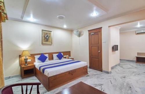 Ernakulam South Hotel | The Grand Season