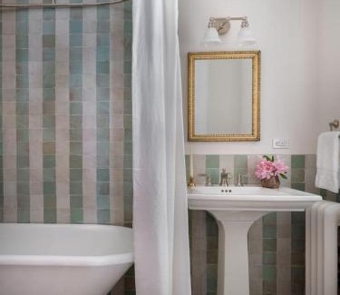 Newburgh House | The Grand - The Nicest House in Newburgh