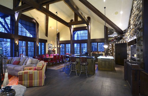 Crested Butte House | The Gray Fox! Luxury, Hot tub, Sauna, Ski in/out