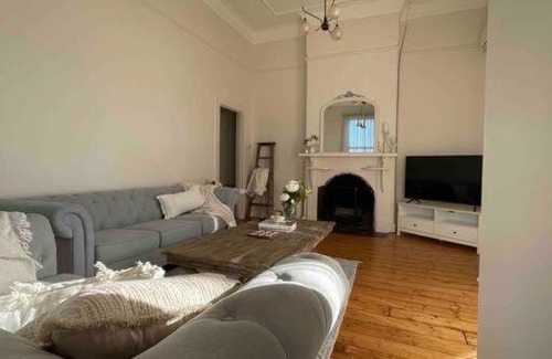 Warrnambool Apartment | The Grayce Place.