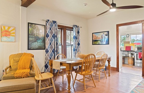 High Springs House | The Great Outdoors House | Experience High Springs