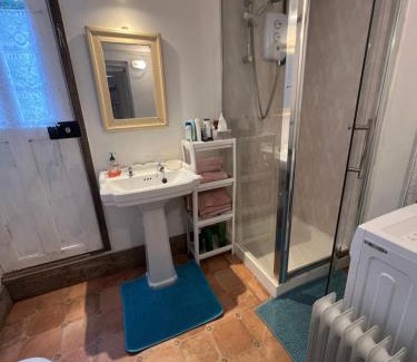 Thomastown Bed & Breakfast | The Green Door Cottage