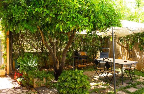 Serrano Apartment | The Green House Suite & Apartment