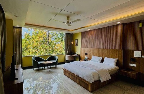 Bullawala Hotel | The Green Icon Resort