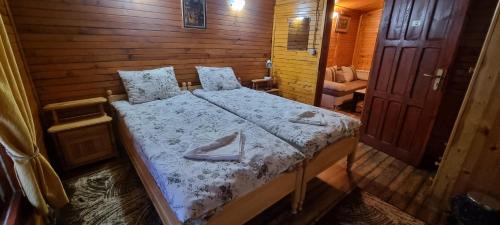 Borovets House | The Green King