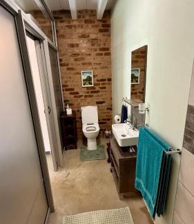 Howick House | The Green Lantern - Howick