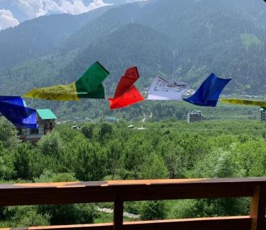 Khattalwada Cabin | The Green Mountain Lodge