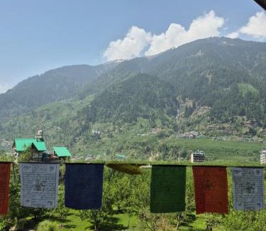 Khattalwada Cabin | The Green Mountain Lodge