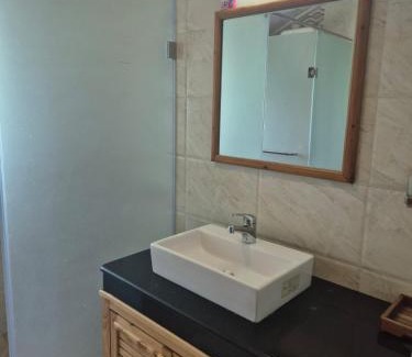 Manali Cabin | The Green Mountain Lodge
