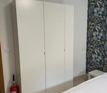 Costermano Apartment | The Green Nest - pool & lake view