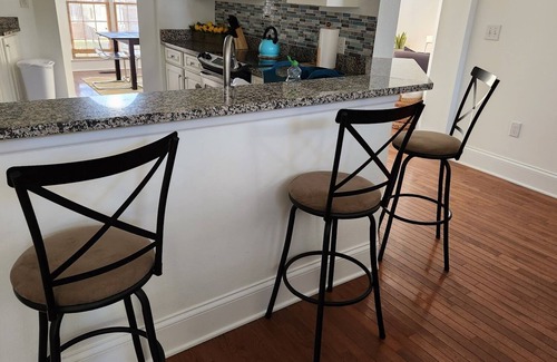 Huntsville House | The Green Oasis Near Providence, Mid City