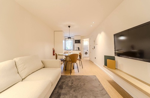 Braga Apartment | The Green Room Flats II