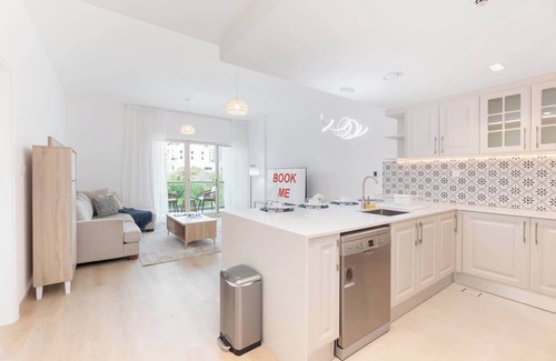 The Greens Apartment | The Greens for 2 in an Amazing Location!