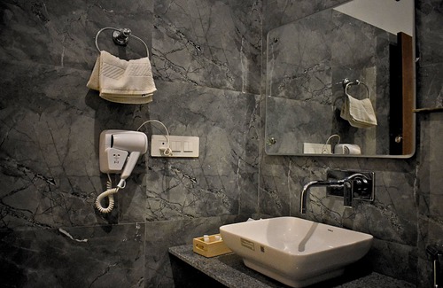 Ramnagar Resort | The Greenwich Resort