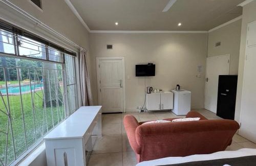 UPhongolo House | The Guest House Pongola