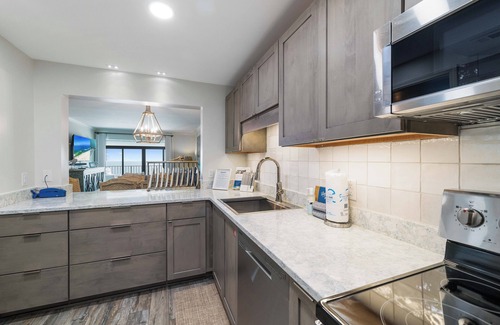 Gulf Shores Condo | The Gulf Tower 9B by Liquid Life